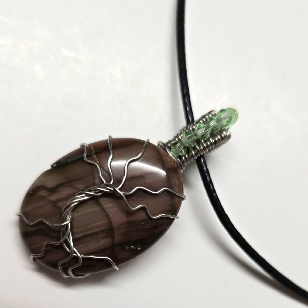 Wire Wrapped Stone And Crystal Neckace